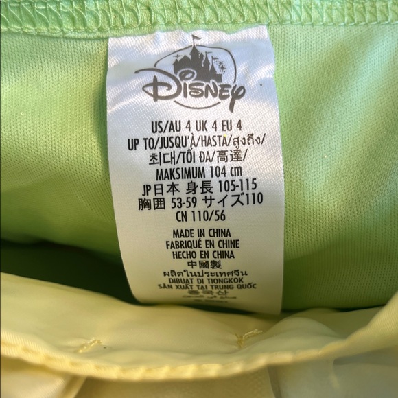 Enchanting Disney Tiana Princess Costume for Kids - Picture 5 of 6